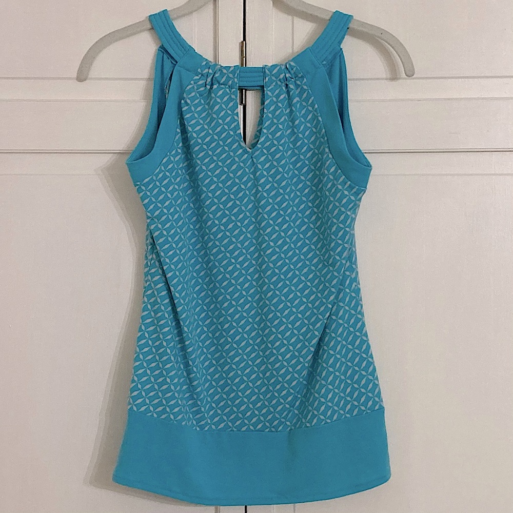 ⭐️ Banana Republic Halter Tank Top Size XS Turquoise White Diamond Colorblock
